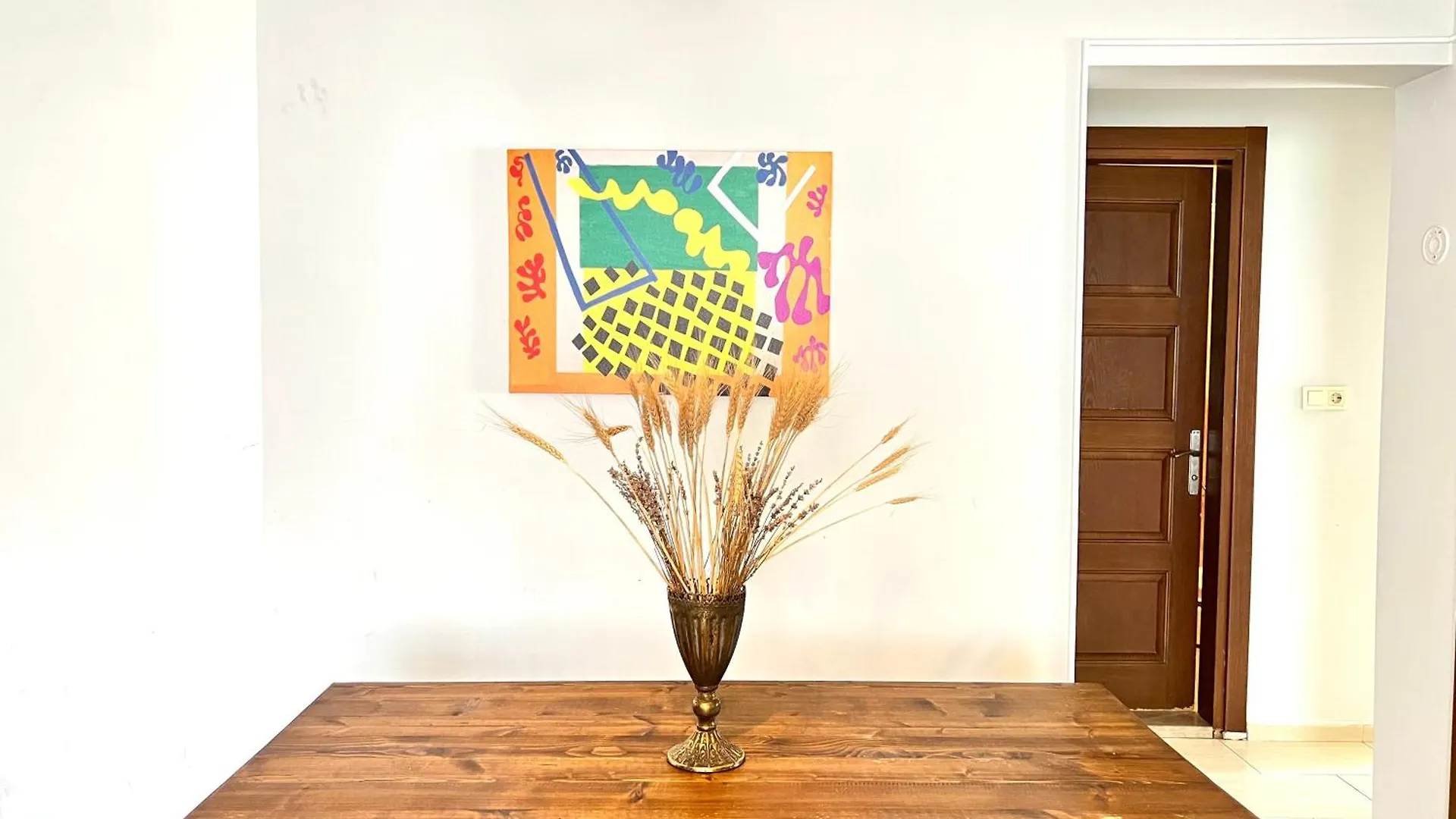 Spacious Flat, 4Br, 4Acs, Taksim, Uelk 1 Istanbul 0*,  Turkey