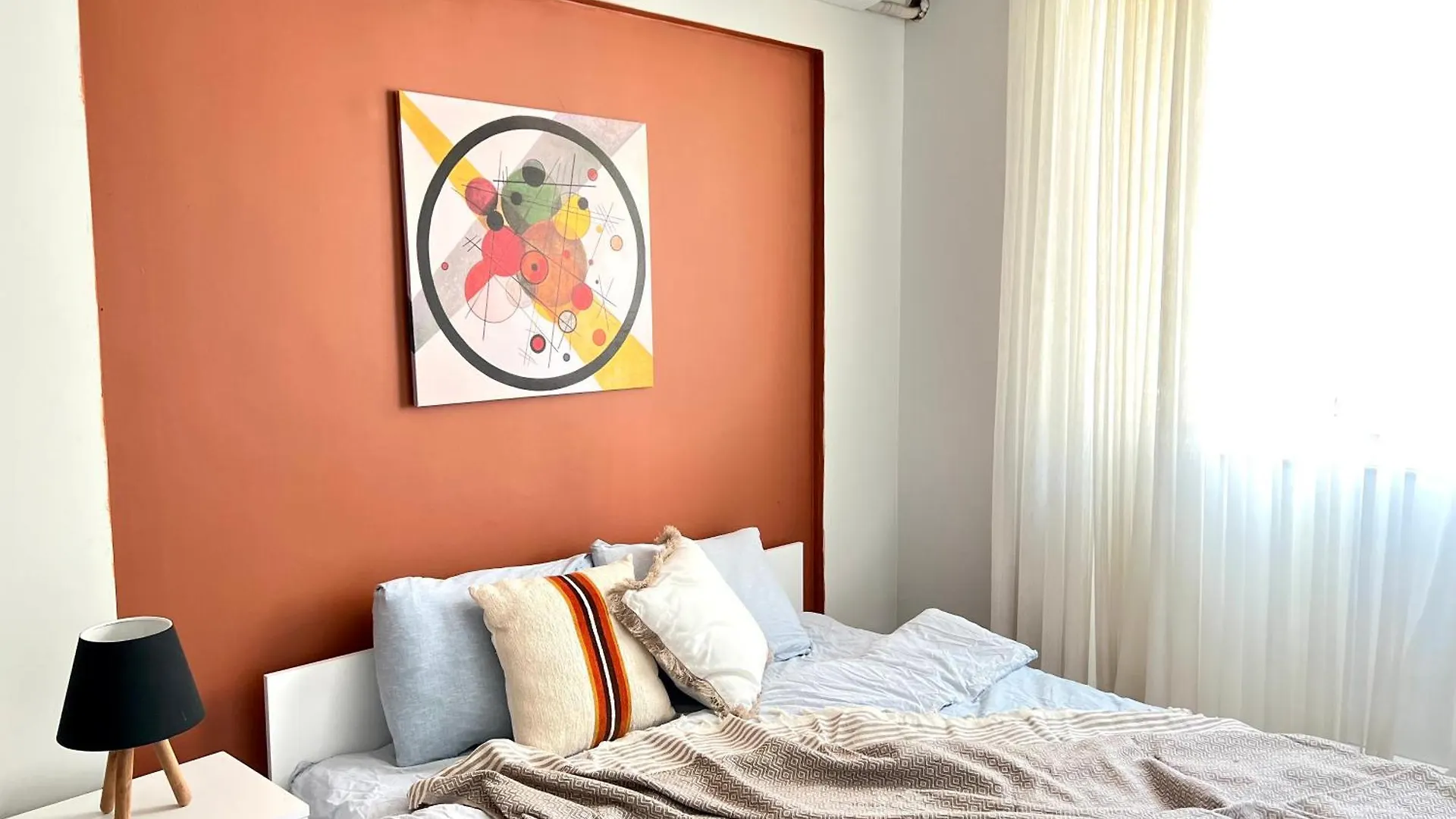 Апартаменты Spacious Flat, 4Br, 4Acs, Taksim, Uelk 1 Стамбул