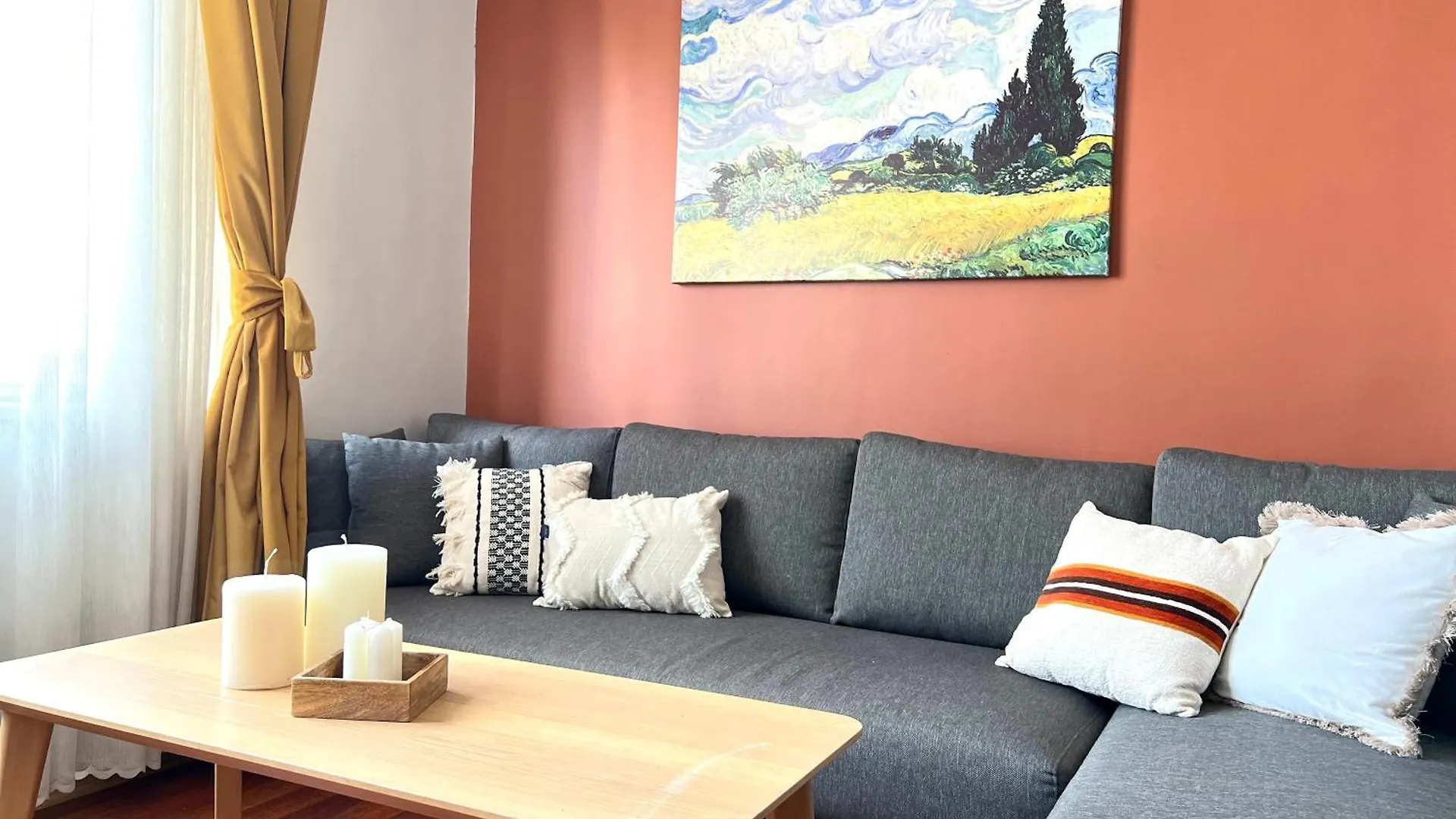 Spacious Flat, 4Br, 4Acs, Taksim, Uelk 1 Istanbul